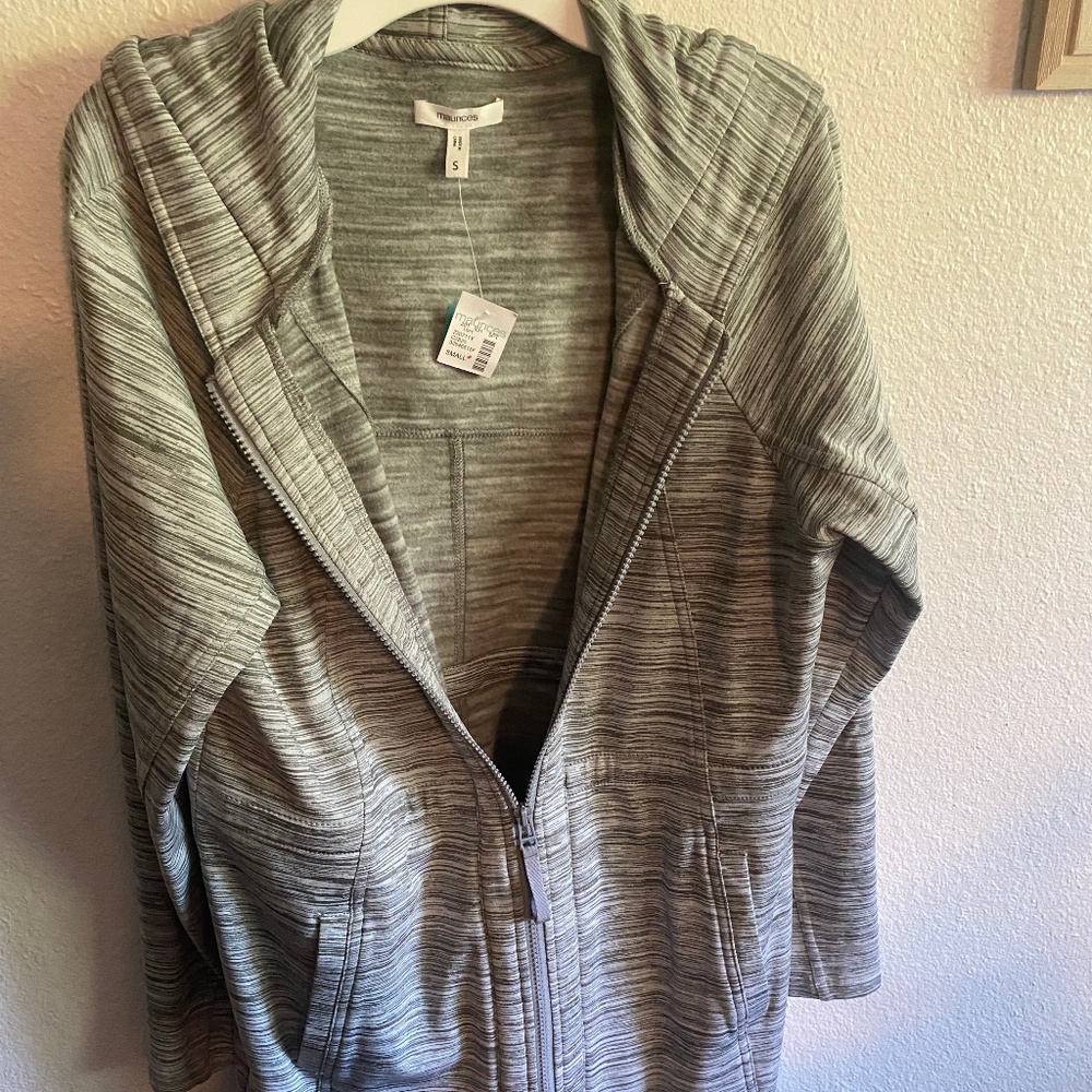 Maurice’s women jacket nwt small zip gray